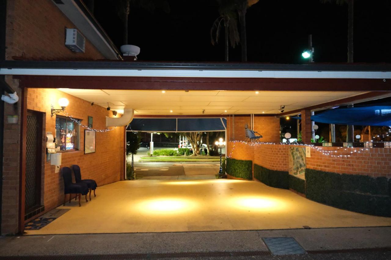 Sapphire Palms Motel Entrance Ngoại thất bức ảnh