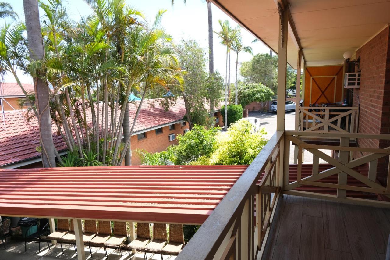 Sapphire Palms Motel Entrance Ngoại thất bức ảnh