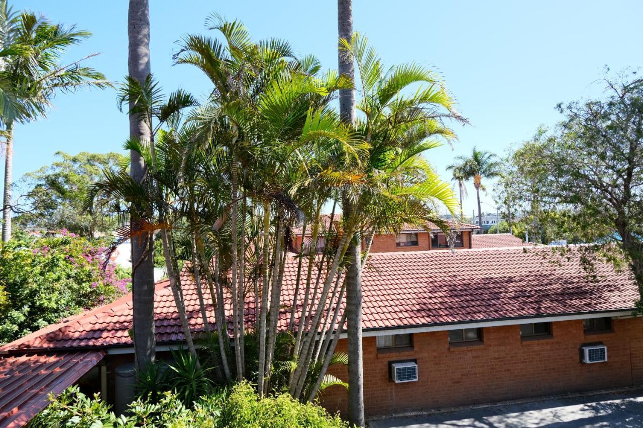 Sapphire Palms Motel Entrance Ngoại thất bức ảnh